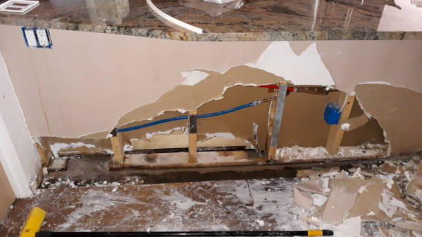 Best Emergency water damage restoration  in Glen Dale, WV